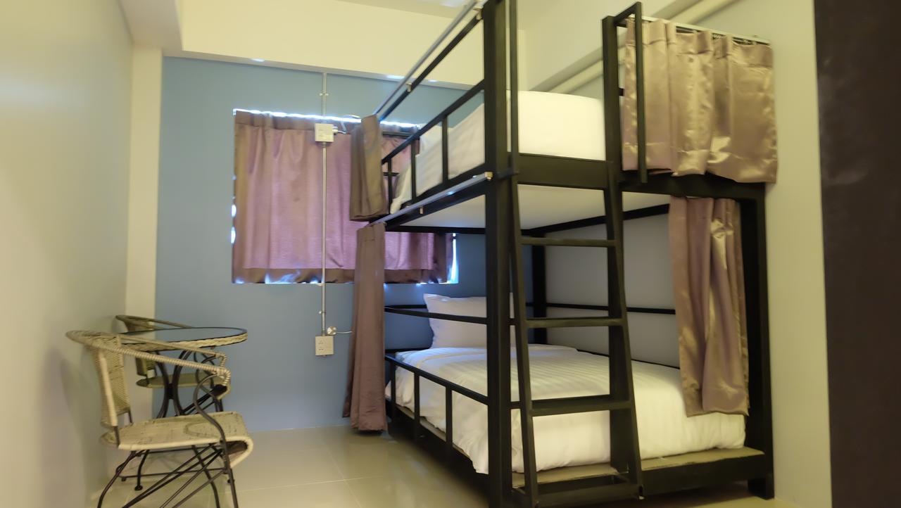 Airport Hostel Phuket Nai Yang Ngoại thất bức ảnh